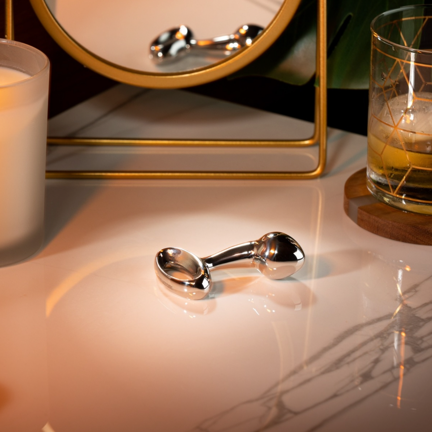 Luxy Small Stainless Steel Plug