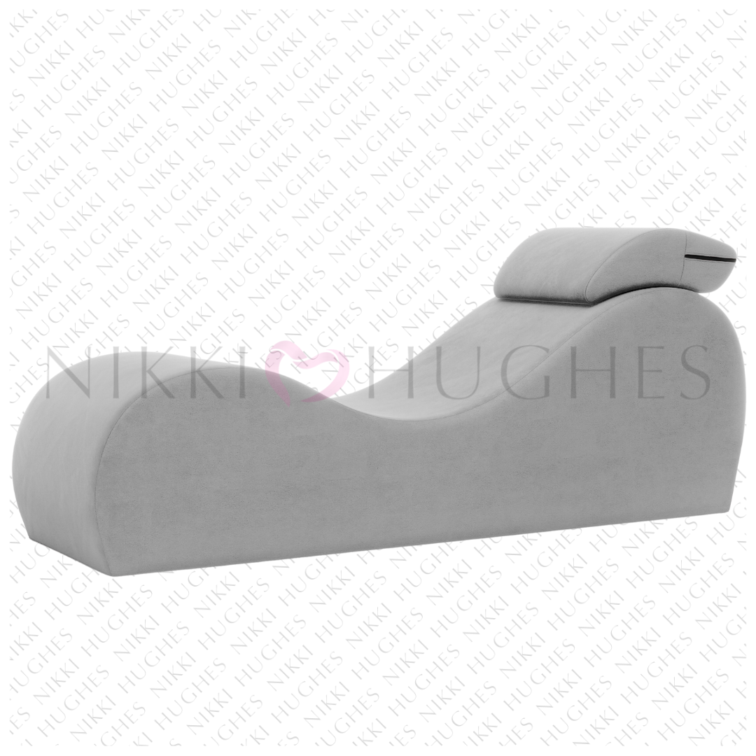 Lyza Lounger