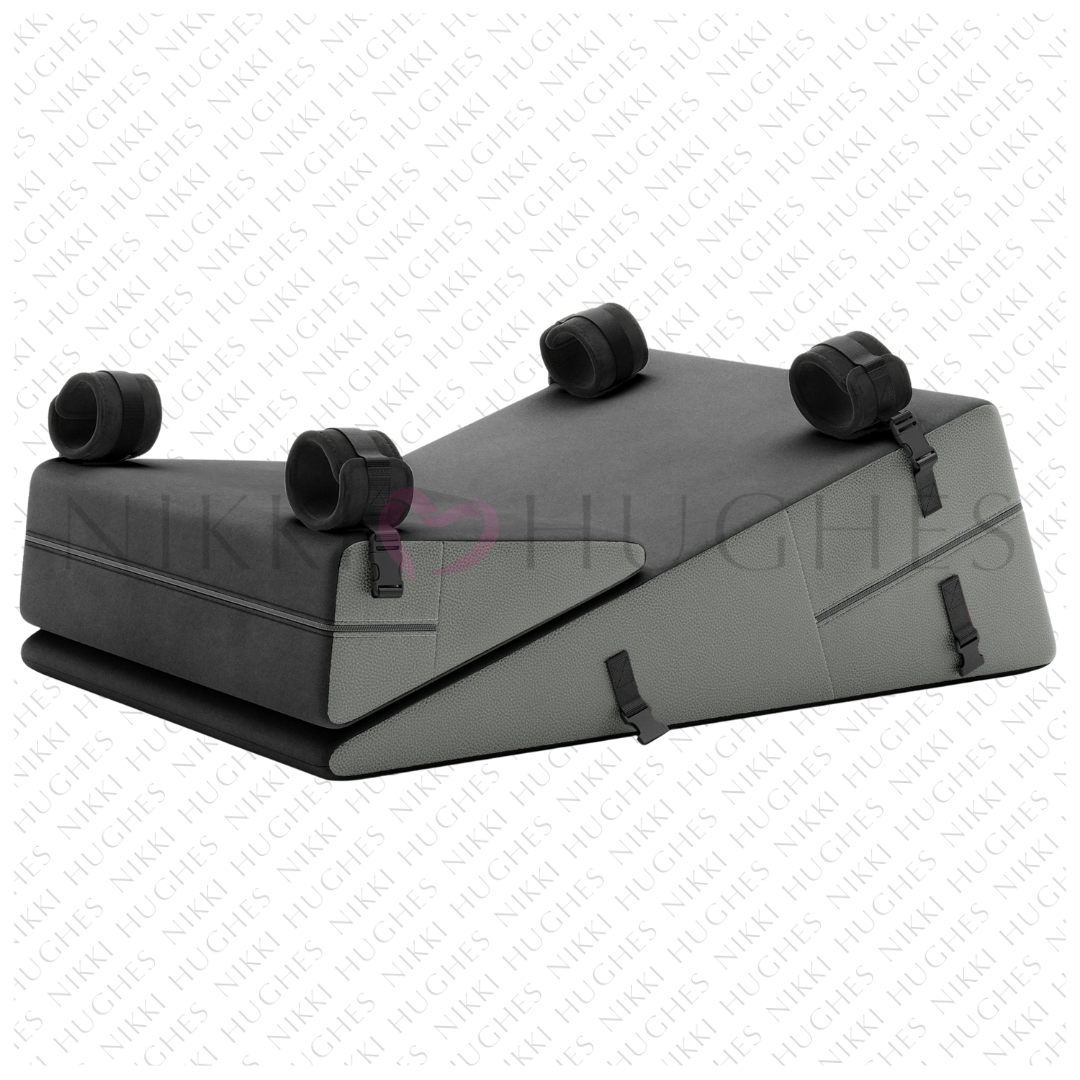 Wedge Ramp Combo with Cuffs