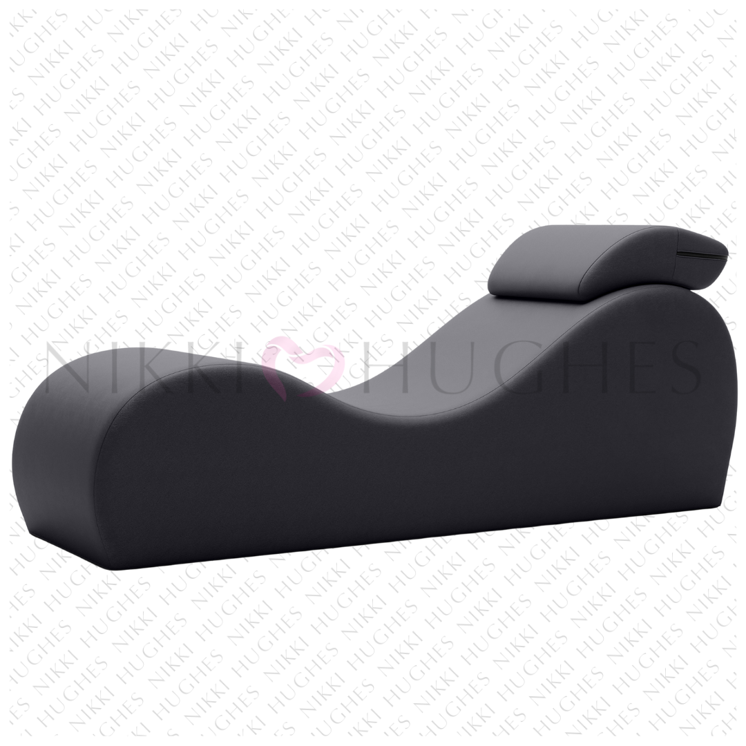 Lyza Lounger
