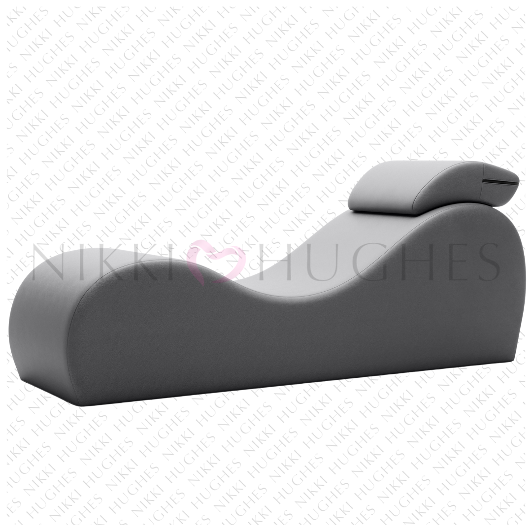 Lyza Lounger